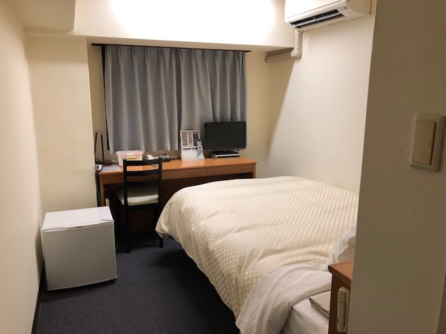 博多のサンビジネスホテル ワイドシングルルーム
